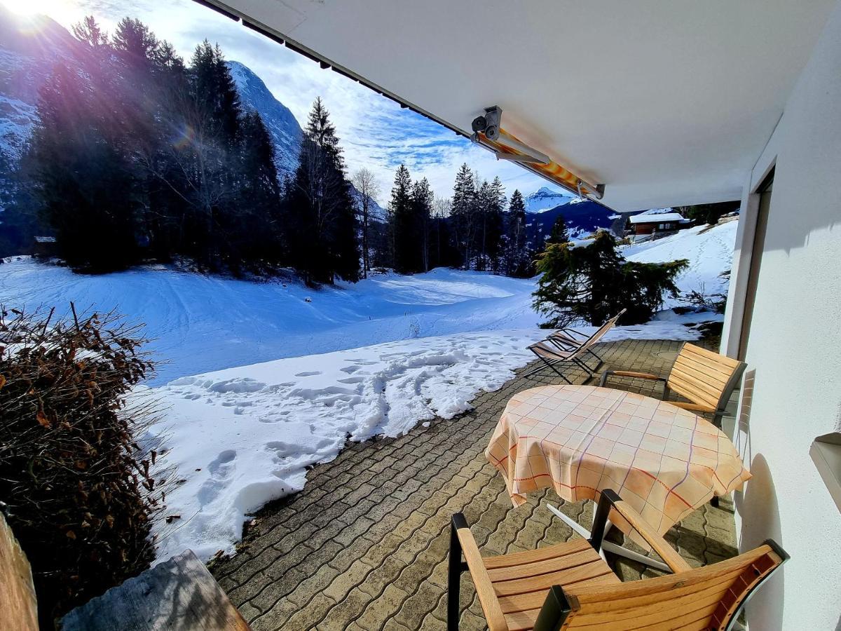 Mom - Alpine Boutique Apartments, Grindelwald Gletscher, Eiger View Terrace Studio Экстерьер фото