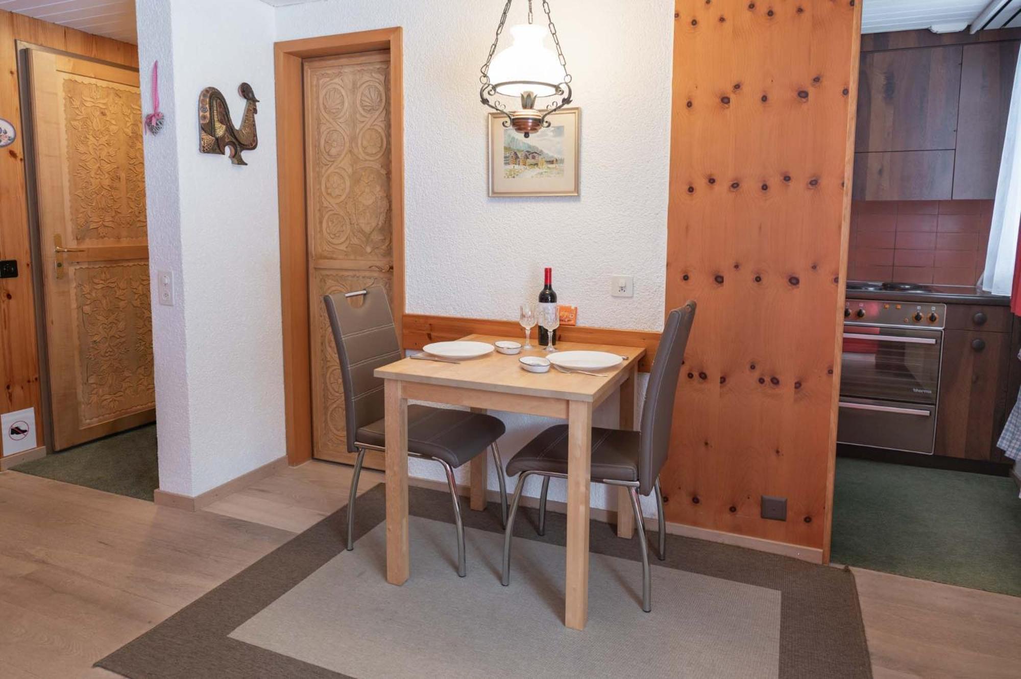 Mom - Alpine Boutique Apartments, Grindelwald Gletscher, Eiger View Terrace Studio Экстерьер фото